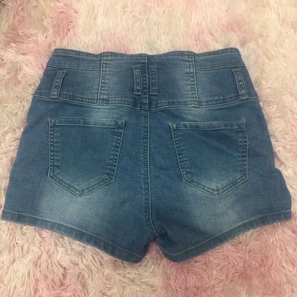 Jean shorts - Picture 3 of 3